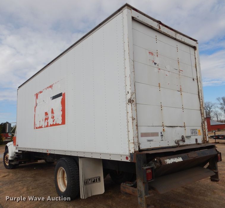 image for item DG4662 1997 International 4700  box truck