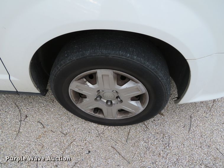 image for item DH0598 2012 Dodge Grand Caravan  van