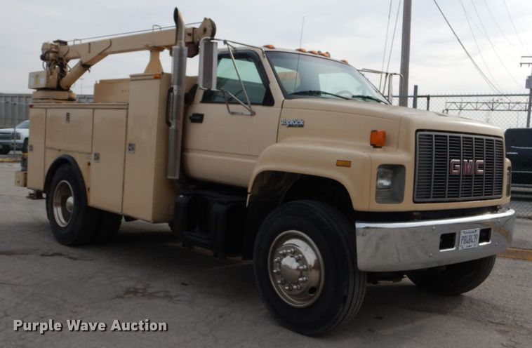 image for item DI1069 1997 GMC TopKick  utility truck with crane