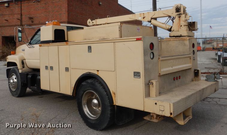 image for item DI1069 1997 GMC TopKick  utility truck with crane