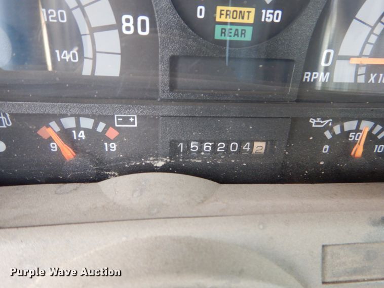 image for item DI1069 1997 GMC TopKick  utility truck with crane