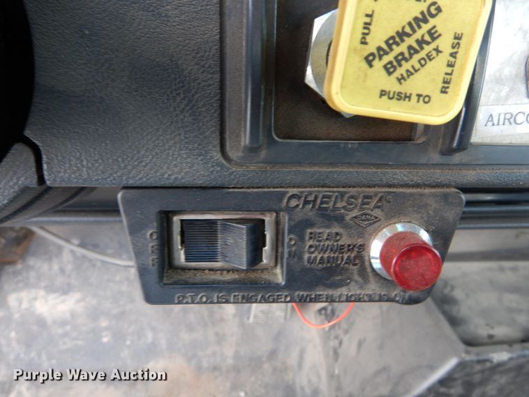 image for item DI1069 1997 GMC TopKick  utility truck with crane