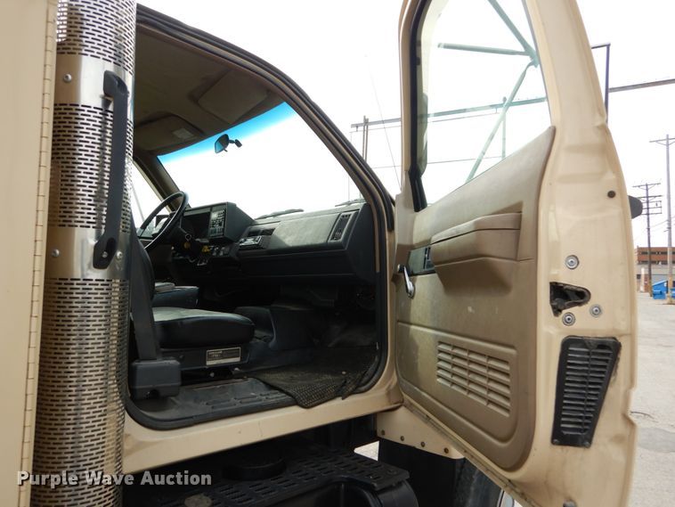 image for item DI1069 1997 GMC TopKick  utility truck with crane