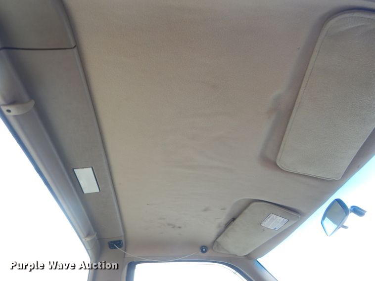 image for item DI1069 1997 GMC TopKick  utility truck with crane