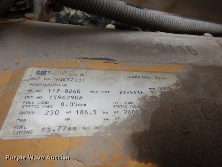 image for item DI1069 1997 GMC TopKick  utility truck with crane