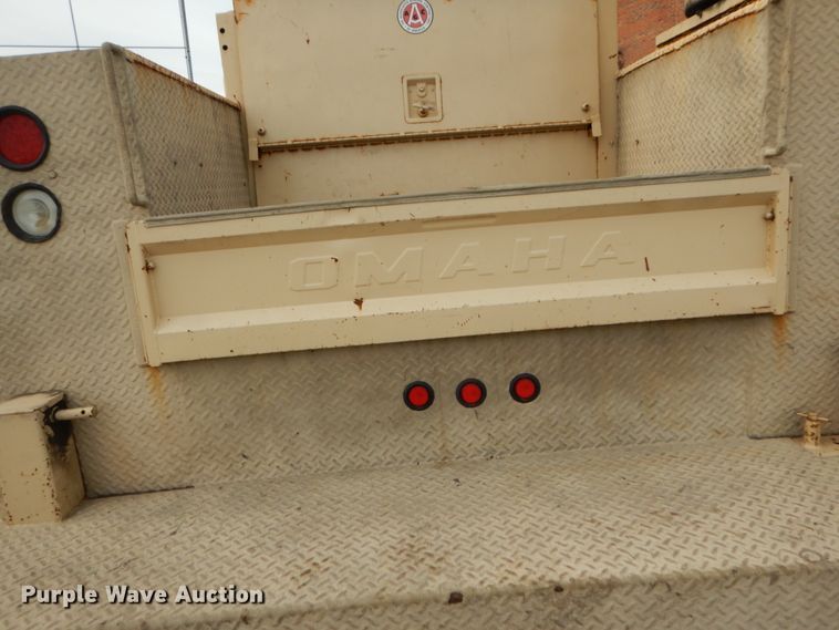 image for item DI1069 1997 GMC TopKick  utility truck with crane