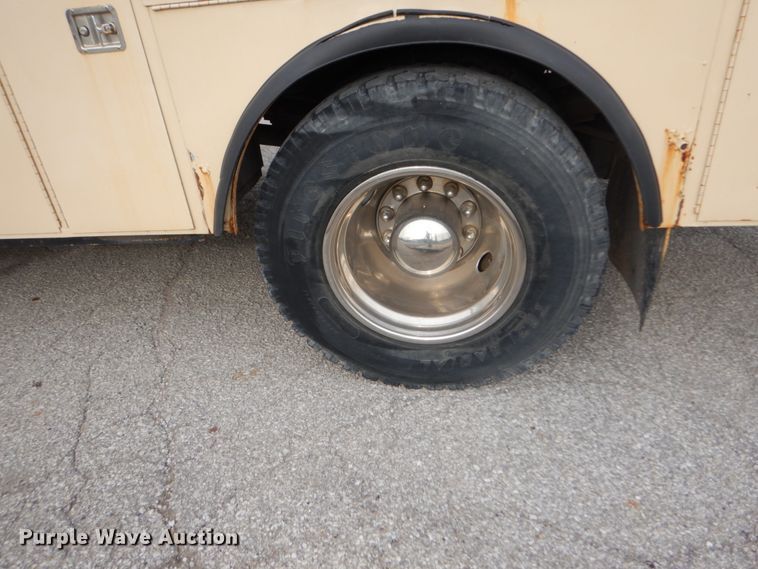 image for item DI1069 1997 GMC TopKick  utility truck with crane