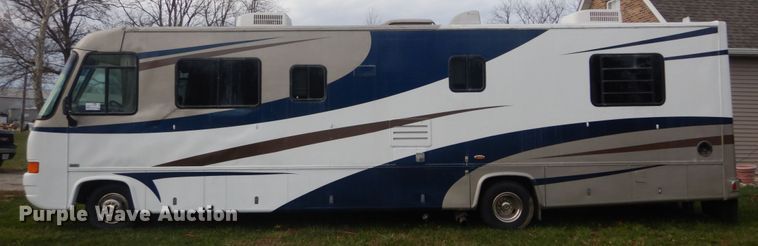 image for item DI1080 1996 Ford F530  RV