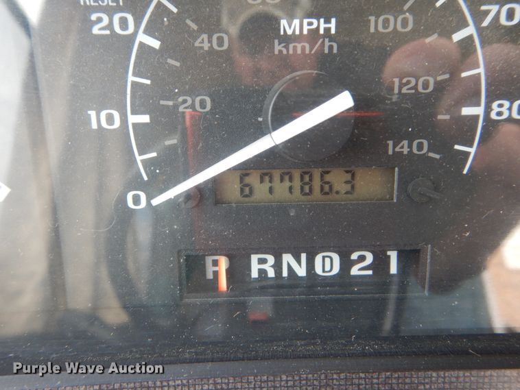 image for item DI1080 1996 Ford F530  RV