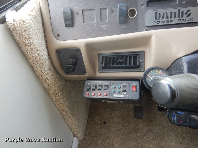 image for item DI1080 1996 Ford F530  RV