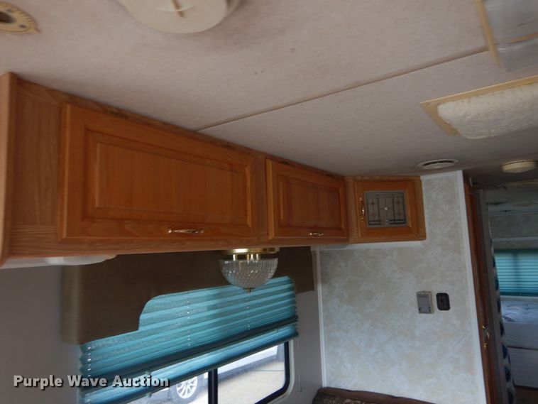 image for item DI1080 1996 Ford F530  RV