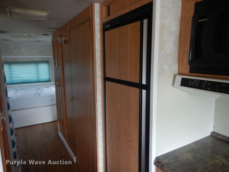 image for item DI1080 1996 Ford F530  RV