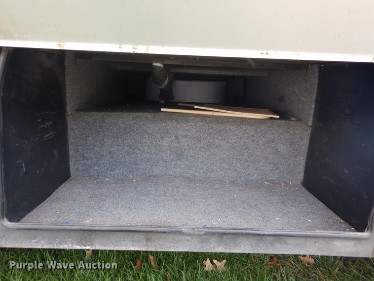 image for item DI1080 1996 Ford F530  RV