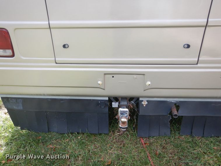 image for item DI1080 1996 Ford F530  RV