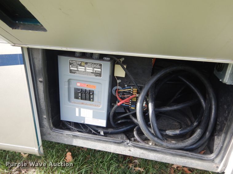 image for item DI1080 1996 Ford F530  RV