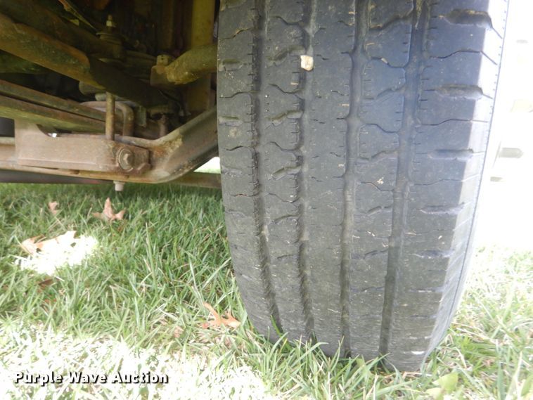 image for item DI1080 1996 Ford F530  RV