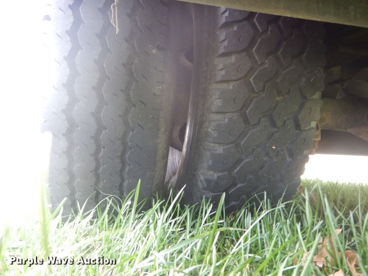 image for item DI1080 1996 Ford F530  RV