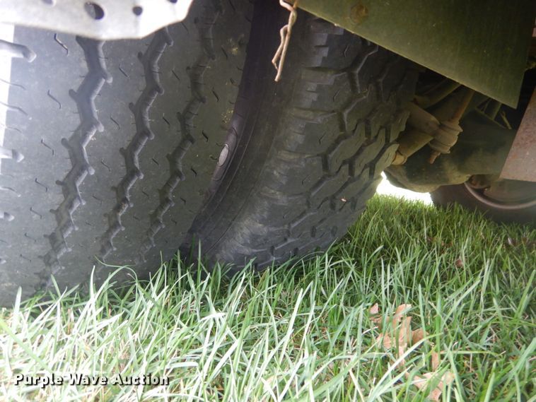 image for item DI1080 1996 Ford F530  RV