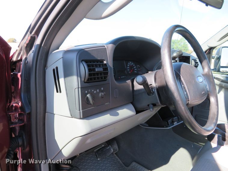 image for item DI3819 2005 Ford F250 Super Duty XLT  SuperCab pickup truck