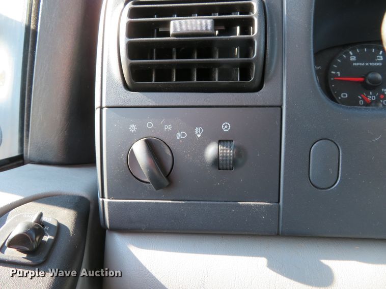 image for item DI3819 2005 Ford F250 Super Duty XLT  SuperCab pickup truck