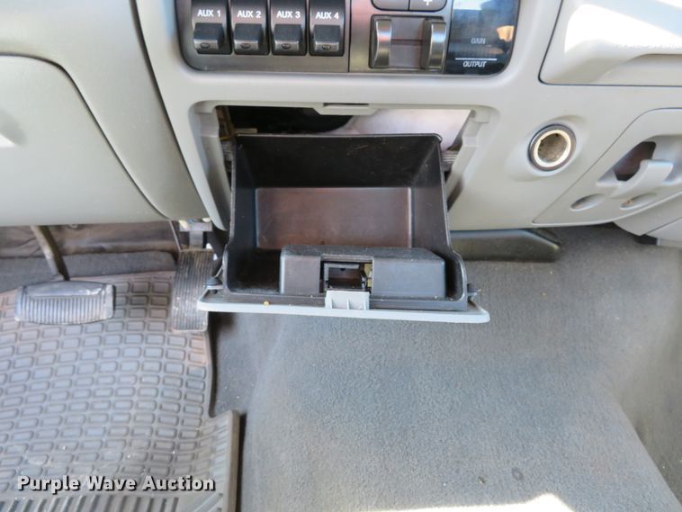 image for item DI3819 2005 Ford F250 Super Duty XLT  SuperCab pickup truck