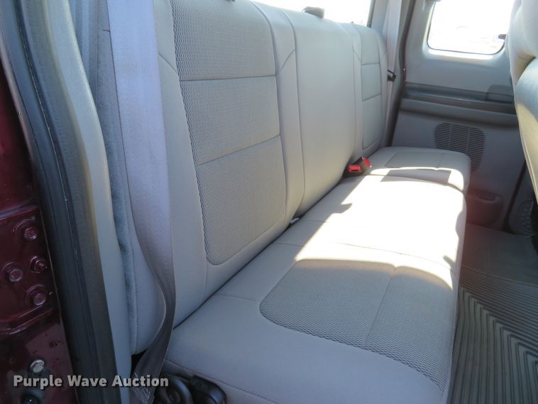 image for item DI3819 2005 Ford F250 Super Duty XLT  SuperCab pickup truck