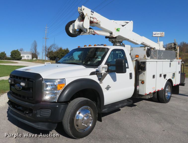 image for item DI3883 2014 Ford F550 Super Duty XL  bucket truck