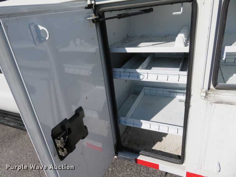 image for item DI3883 2014 Ford F550 Super Duty XL  bucket truck