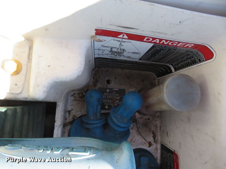 image for item DI3883 2014 Ford F550 Super Duty XL  bucket truck