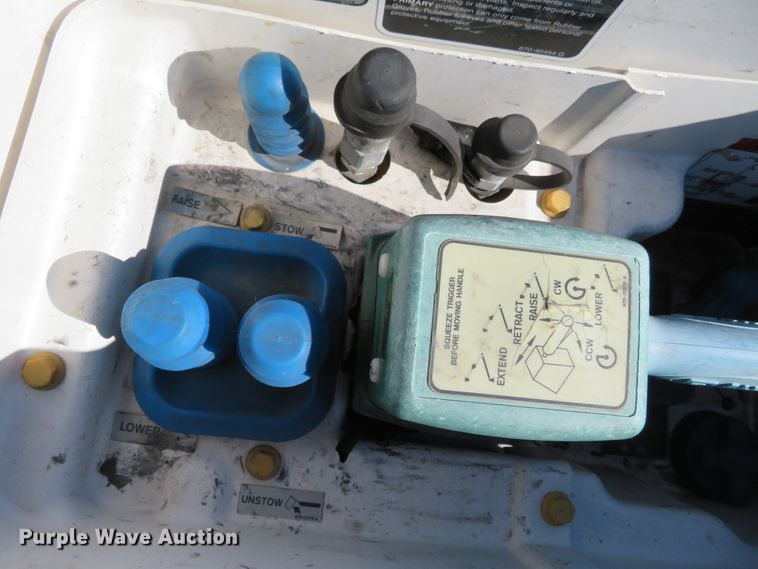 image for item DI3883 2014 Ford F550 Super Duty XL  bucket truck