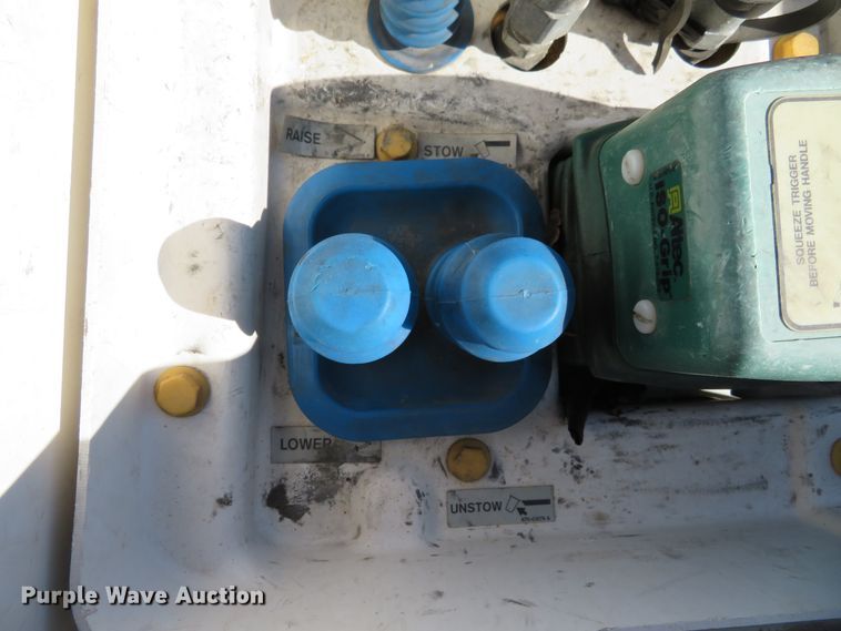 image for item DI3883 2014 Ford F550 Super Duty XL  bucket truck