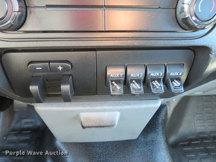 image for item DI3883 2014 Ford F550 Super Duty XL  bucket truck