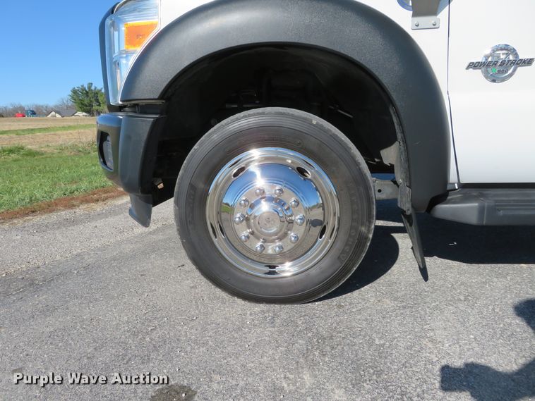 image for item DI3883 2014 Ford F550 Super Duty XL  bucket truck