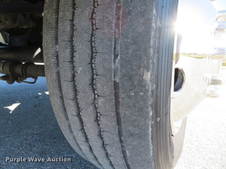 image for item DI3883 2014 Ford F550 Super Duty XL  bucket truck