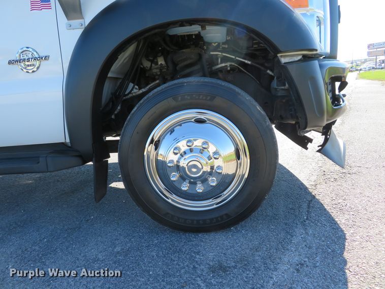 image for item DI3883 2014 Ford F550 Super Duty XL  bucket truck