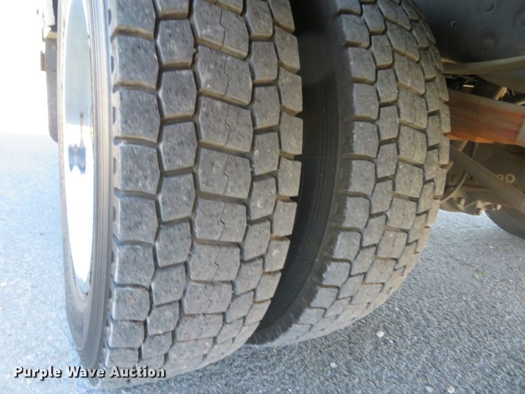 image for item DI3883 2014 Ford F550 Super Duty XL  bucket truck