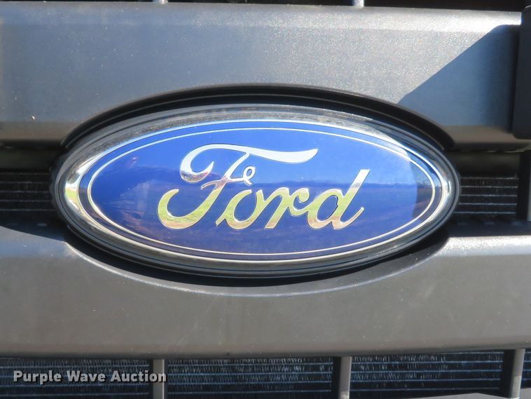 image for item DI3883 2014 Ford F550 Super Duty XL  bucket truck