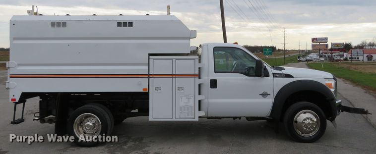 image for item DI3906 2011 Ford F550 Super Duty XL  chip bed truck