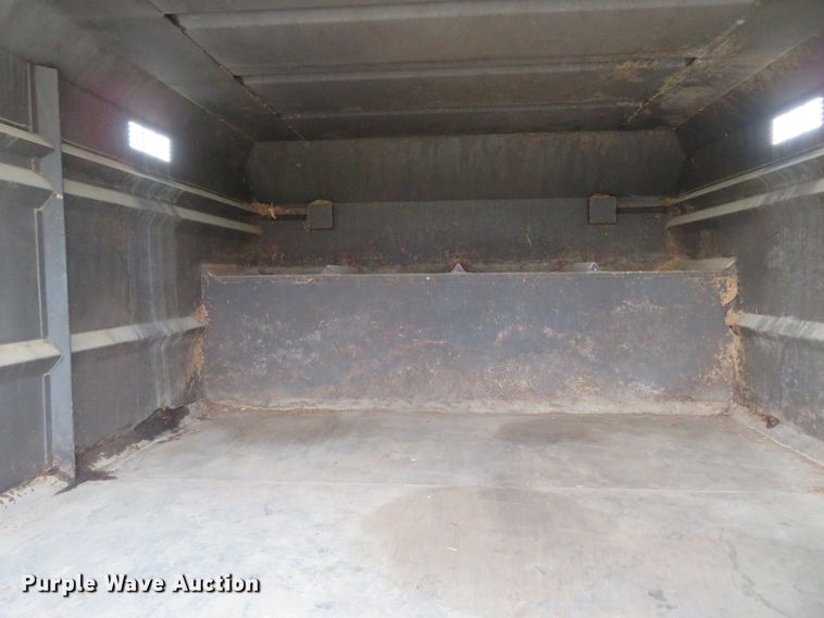 image for item DI3906 2011 Ford F550 Super Duty XL  chip bed truck