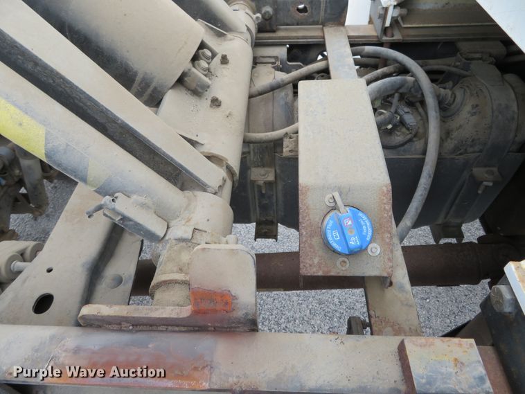 image for item DI3906 2011 Ford F550 Super Duty XL  chip bed truck