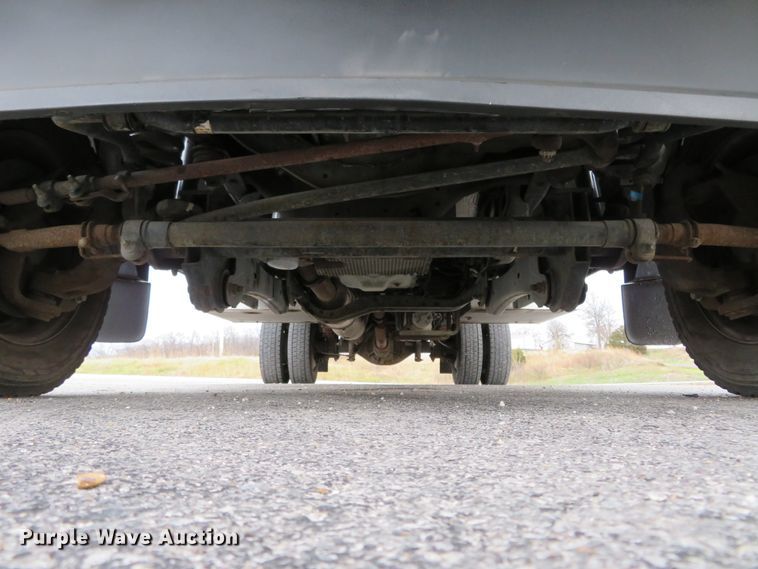 image for item DI3906 2011 Ford F550 Super Duty XL  chip bed truck