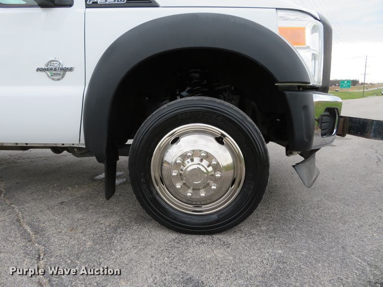 image for item DI3906 2011 Ford F550 Super Duty XL  chip bed truck