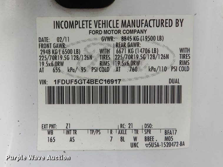 image for item DI3906 2011 Ford F550 Super Duty XL  chip bed truck