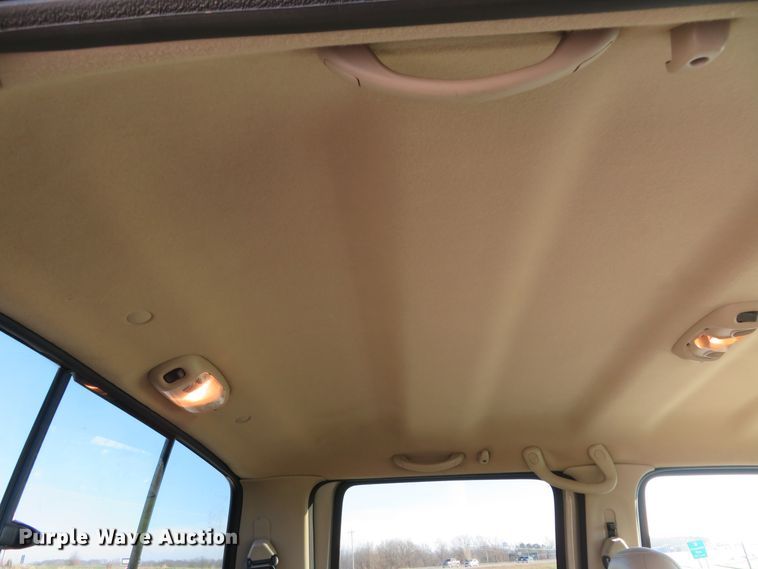 image for item DI3917 2002 Ford F250 Super Duty Lariat  Crew Cab pickup truck