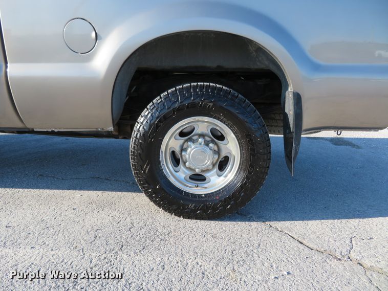 image for item DI3917 2002 Ford F250 Super Duty Lariat  Crew Cab pickup truck