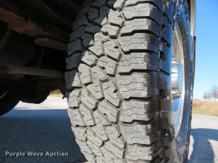 image for item DI3917 2002 Ford F250 Super Duty Lariat  Crew Cab pickup truck