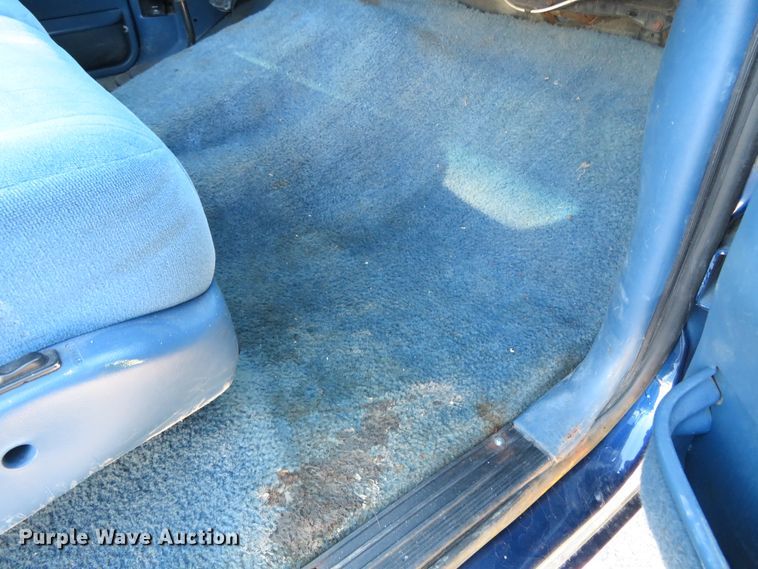 image for item DI3918 1997 Ford F350 XLT  pickup truck