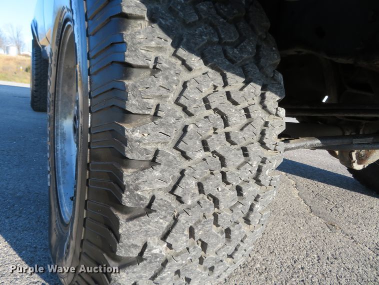 image for item DI3918 1997 Ford F350 XLT  pickup truck