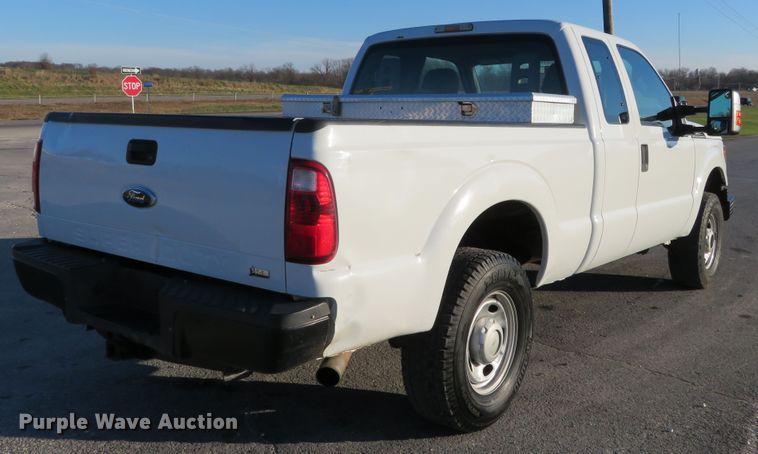 image for item DI3919 2013 Ford F250 Super Duty XL  SuperCab pickup truck