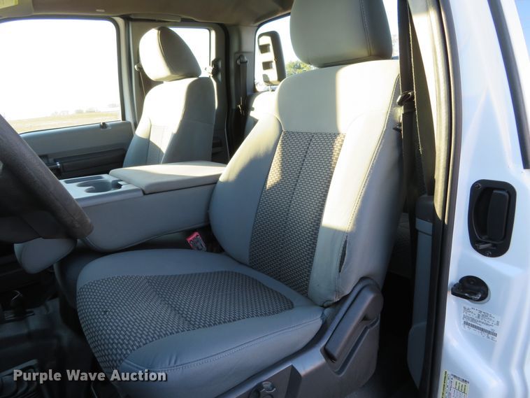 image for item DI3919 2013 Ford F250 Super Duty XL  SuperCab pickup truck